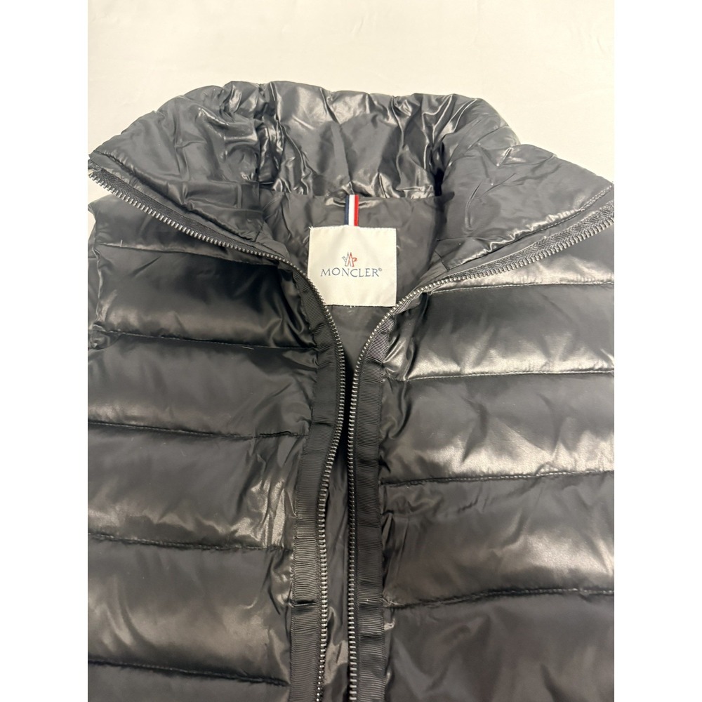 Moncler Quilted Down Lightweight Zip Puffer Vest Black Sleeveless MENS 0 Short - Picture 15 of 15